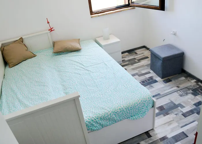 Serrani-4 By Interhome